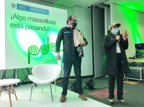 Encuentro de intercambio de experiencias con líderes se realizó en Medellín
