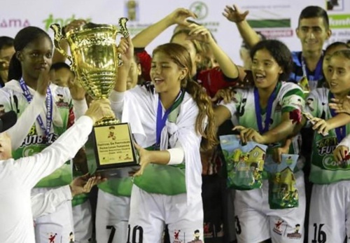 Gabriela Rodríguez la promesa del fútbol colombiano Gabriela Rodríguez la promesa del fútbol colombiano