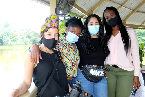 Lideresas nortecaucanas luchan por la paz a través del arte Lideresas nortecaucanas luchan por la paz a través del arte