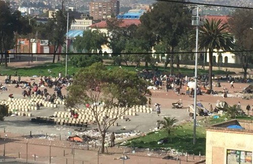 Vivimos en casa por cárcel