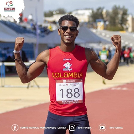 Jean Carlos Mina Aponzá a la final de los 100 metros en Campeonato Nacional de Mayores Jean Carlos Mina Aponzá a la final de los 100 metros en Campeonato Nacional de Mayores