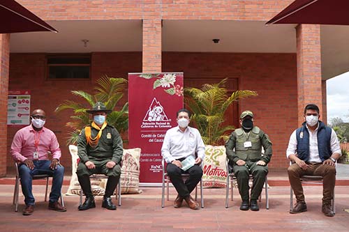 CAUCA SE PREPARA PARA RECOGER MÁS DE 900 MIL SACOS DE CAFÉ CAUCA SE PREPARA PARA RECOGER MÁS DE 900 MIL SACOS DE CAFÉ