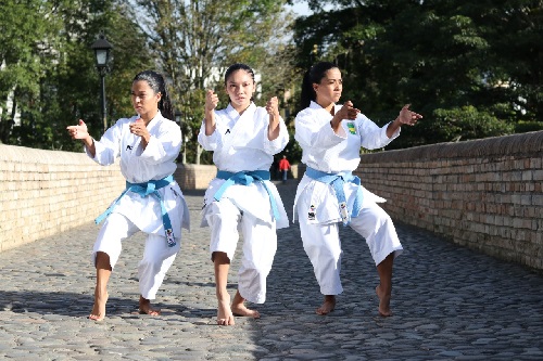 Carolina Bolaños practica Karate y por su rendimiento es orgullo caucano.