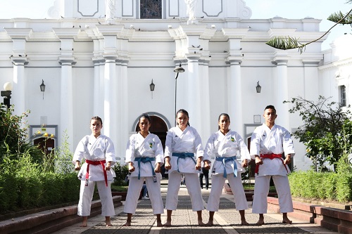 Carolina Bolaños practica Karate y por su rendimiento es orgullo caucano