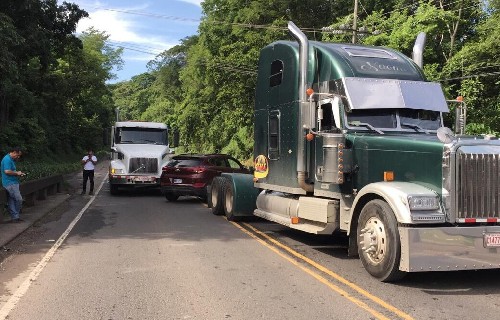 Protestas dejan billonarias pérdidas en toda Colombia Protestas dejan billonarias pérdidas en toda Colombia