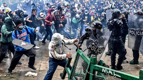Académicos del mundo denuncian la grave situación en Colombia Académicos del mundo denuncian la grave situación en Colombia