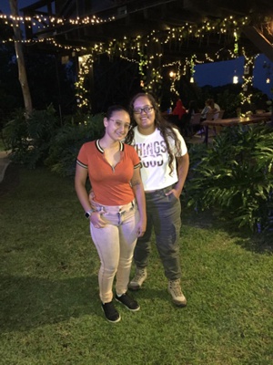 Daniela Cruz Barreiro y Melanny Carolina Rojas Vásquez denuncian amenazas por su condición sexual Daniela Cruz Barreiro y Melanny Carolina Rojas Vásquez denuncian amenazas por su condición sexual