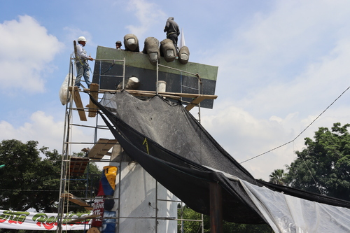 Monumento de la Resistencia fue construido por la comunidad