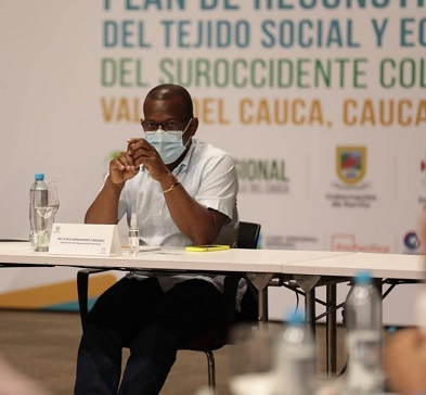 Elías Larrahondo Carabalí, gobernador del Cauca Elías Larrahondo Carabalí, gobernador del Cauca