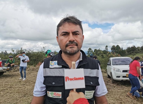 Horacio Bahos - Coordinación Técnica Consorcio Apícola del Cauca Horacio Bahos - Coordinación Técnica Consorcio Apícola del Cauca