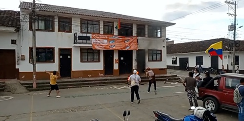Por protesta se suspendió sesión del Concejo en Timbío