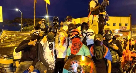 Protestar en Colombia es un delito:  Expulsada alemana que apoyó el Paro Nacional.
