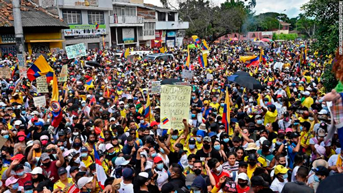 EL TRIUNFO HISTÓRICO DEL PACTO EL TRIUNFO HISTÓRICO DEL PACTO