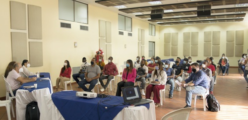 Escuela de Armadores para jóvenes del norte del Cauca