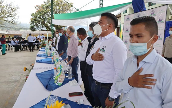 Inauguran centro de salud de San Lorenzo en Bolívar