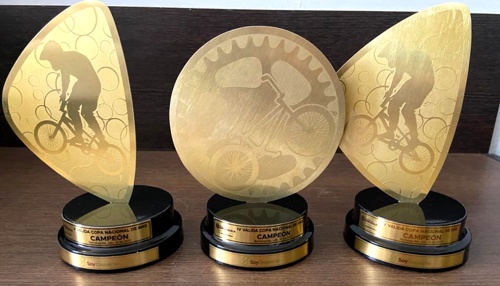 Juan José Mañosca, ganó tres medallas de oro en la IV y V Válida de la Copa Nacional de BMX