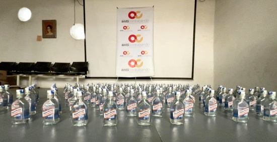 Decomisan aguardiente adulterado antes de ser distribuido en el Cauca
