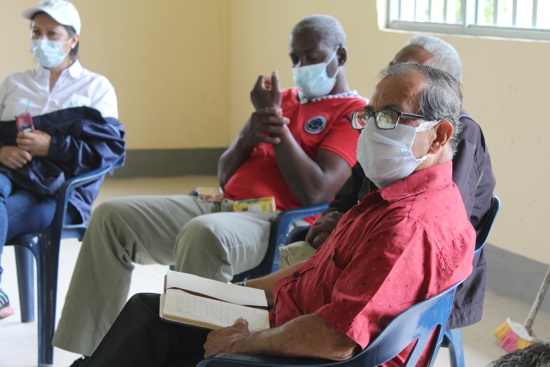 Huevos Kikes implementa plan de reforestación en La Arrobleda