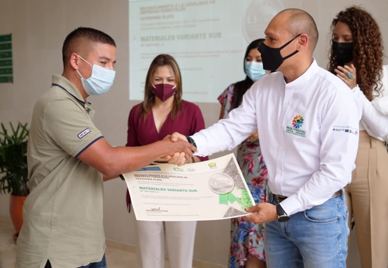 CRC fortalece su accionar frente a la legalidad forestal del Cauca CRC fortalece su accionar frente a la legalidad forestal del Cauca