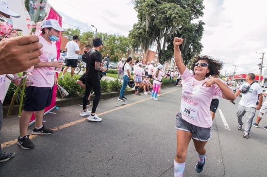 Más de mil personas participaron en la Carrera Rosa 5K de Popayán Más de mil personas participaron en la Carrera Rosa 5K de Popayán