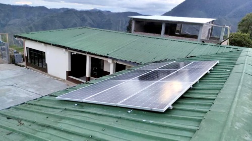 CRC implementó sistemas de energía solar en I.E. del Cauca