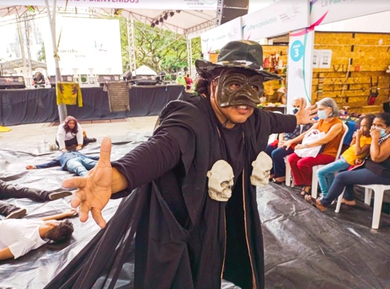 Desde el teatro, también se hace denuncia sobre las injusticias sociales