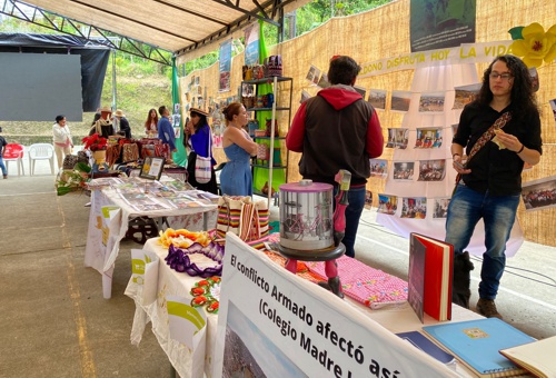 Festival intercultural por la paz y la reconciliación se realiza en Caldono Festival intercultural por la paz y la reconciliación se realiza en Caldono