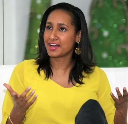 Ministra de Cultura, auténtica lideresa del Pacífico, estuvo en Caloto Ministra de Cultura, auténtica lideresa del Pacífico, estuvo en Caloto