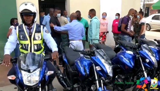 Motos nuevas para los guardas de Tránsito de Puerto Tejada Motos nuevas para los guardas de Tránsito de Puerto Tejada