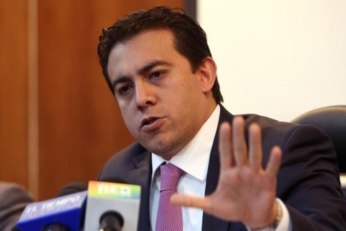 Vega, un registrador torcido