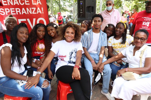 Mabel Lara Dinas Alegría en Quilichao por visita de hermanos Galán, Mabel y Ordóñez