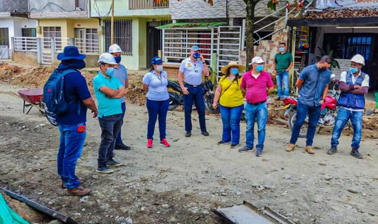 ¡Avanza la construcción de la vía en el barrio Nisa!