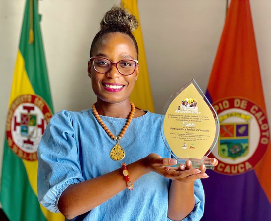 Alcaldía de Caloto recibió Premio Participación y Servicio Ciudadano Alcaldía de Caloto recibió Premio Participación y Servicio Ciudadano