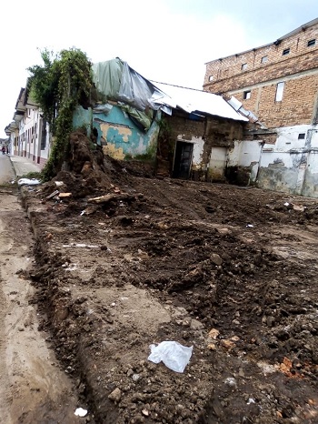 Autoridades sellaron inmueble abandonado en la comuna 4 en Popayán Autoridades sellaron inmueble abandonado en la comuna 4 en Popayán