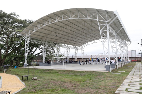 Con ‘Tiendas para la Gente’ y obras quieren superar pobreza en el Valle Con ‘Tiendas para la Gente’ y obras quieren superar pobreza en el Valle