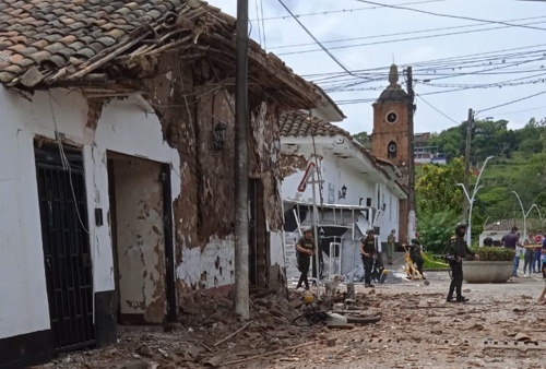 Continúa embestida terrorista Continúa embestida terrorista