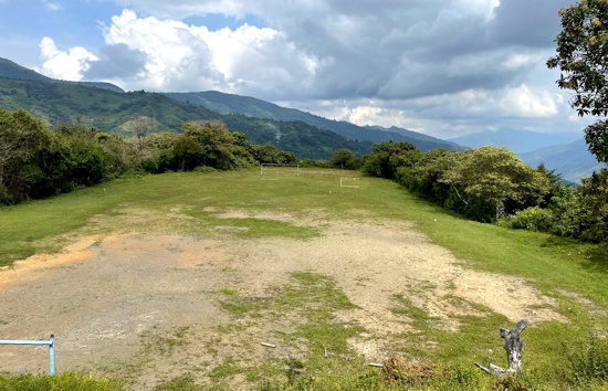 Socializan construcción de Polideportivo para la vereda Chimicueto, en Jambaló Socializan construcción de Polideportivo para la vereda Chimicueto, en Jambaló