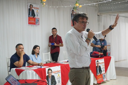 Tenemos que construir “paz política” Tenemos que construir la “paz política”