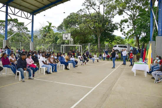 Inicia obra de placa huellas en la vereda Dominguillo - Santander de Quilichao