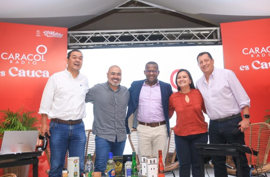 La gira de La Luciérnaga de Caracol Radio llegó al departamento del Cauca La gira de La Luciérnaga de Caracol Radio llegó al departamento del Cauca