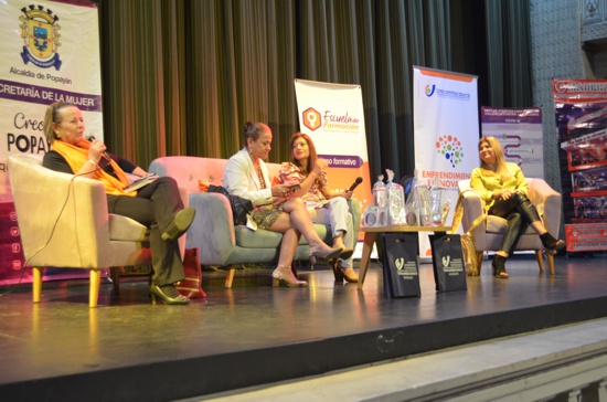 “Mujeres, cambiemos obstáculos por retos”: Yuyi vejarano “Mujeres, cambiemos obstáculos por retos”: Yuyi vejarano