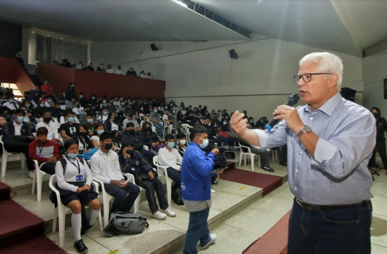 La ruta educativa “Creo en Popayán” inició su recorrido por las I.E. de la ciudad La ruta educativa “Creo en Popayán” inició su recorrido por las I.E. de la ciudad