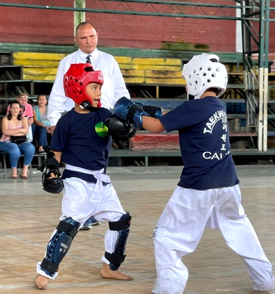 Niños taekwondistas trajeron cuatro medallas de oro para el Cauca Niños taekwondistas trajeron cuatro medallas de oro para el Cauca