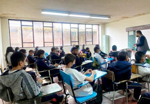 Alcaldía adelanta supervisión de salubridad en instituciones educativas en Popayán Alcaldía adelanta supervisión de salubridad en instituciones educativas en Popayán
