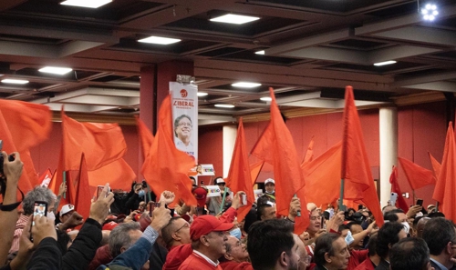 Liberalismo colombiano decidió votar por Petro