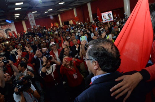 Liberalismo colombiano decidió votar por Petro
