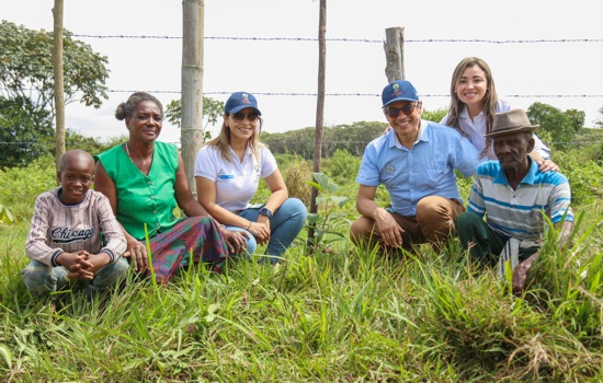 Restituyen 920 hectáreas de tierras a comunidad afro del Cauca