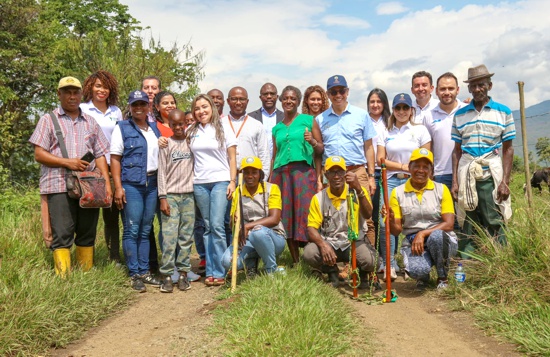 Restituyen 920 hectáreas de tierras a comunidad afro del Cauca