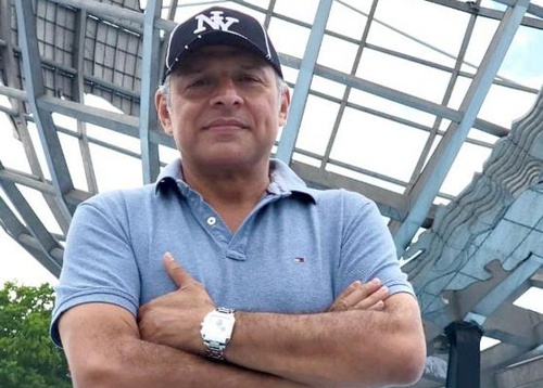 Lizandro Penagos Escribir es como ver porno