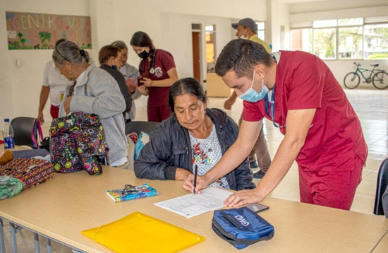 Gobierno local y la academia se unen en pro del bienestar de los adultos mayores Gobierno local y la academia se unen en pro del bienestar de los adultos mayores